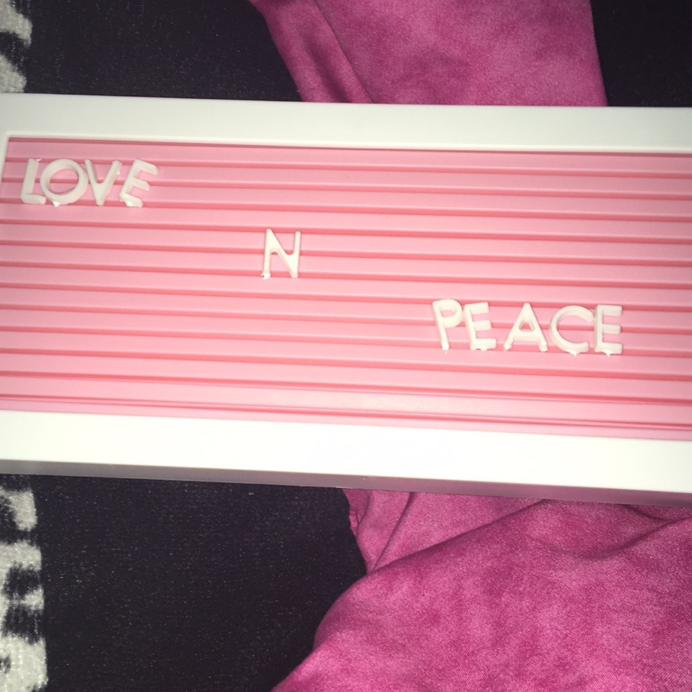 I’m selling a love and peace sign.
